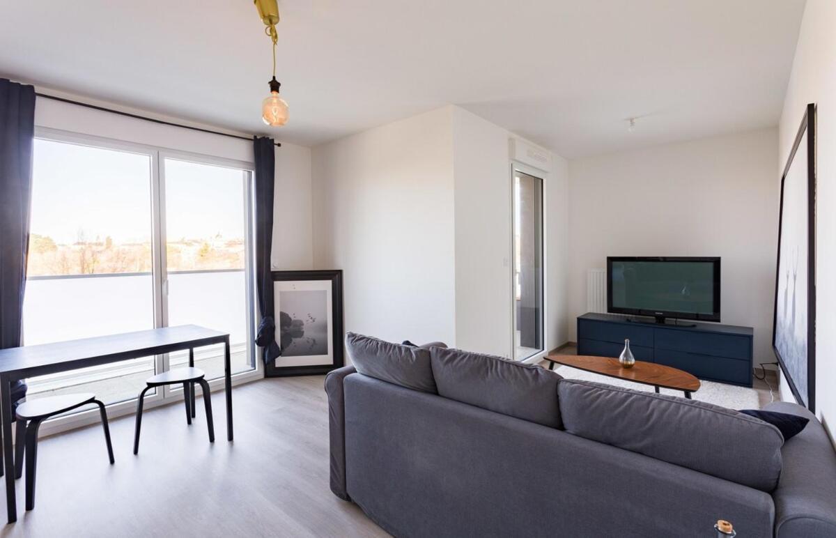 Le Rio, Appartement Avec Terrasse & Parking Rennes Zewnętrze zdjęcie