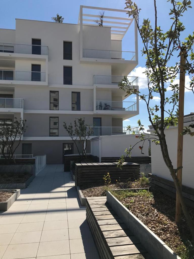 Le Rio, Appartement Avec Terrasse & Parking Rennes Zewnętrze zdjęcie